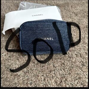 NIB Authentic Chanel A Sight to See Makeup Bag Holiday BLUE Pouch ONLY